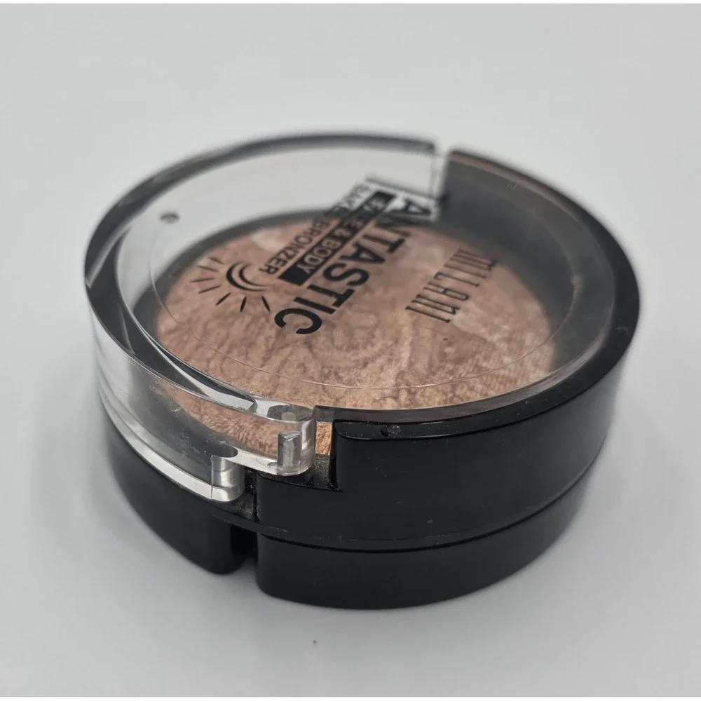 Milani Tantastic Face & Body Baked Bronzer 01 Fantastic in Gold Shimmer 7g